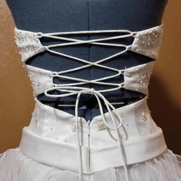 Formal length corset back dress - Picture 4 of 6